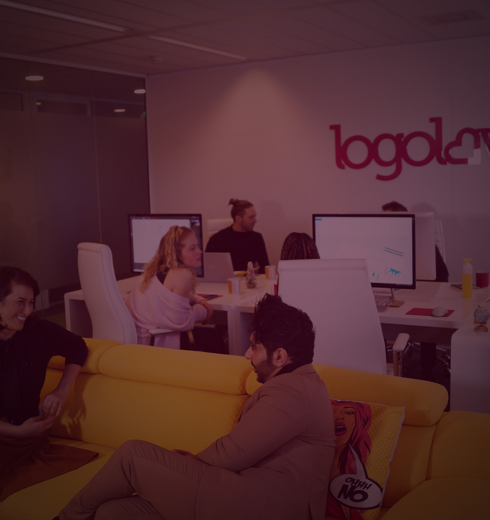 Logo designers van LogoLove